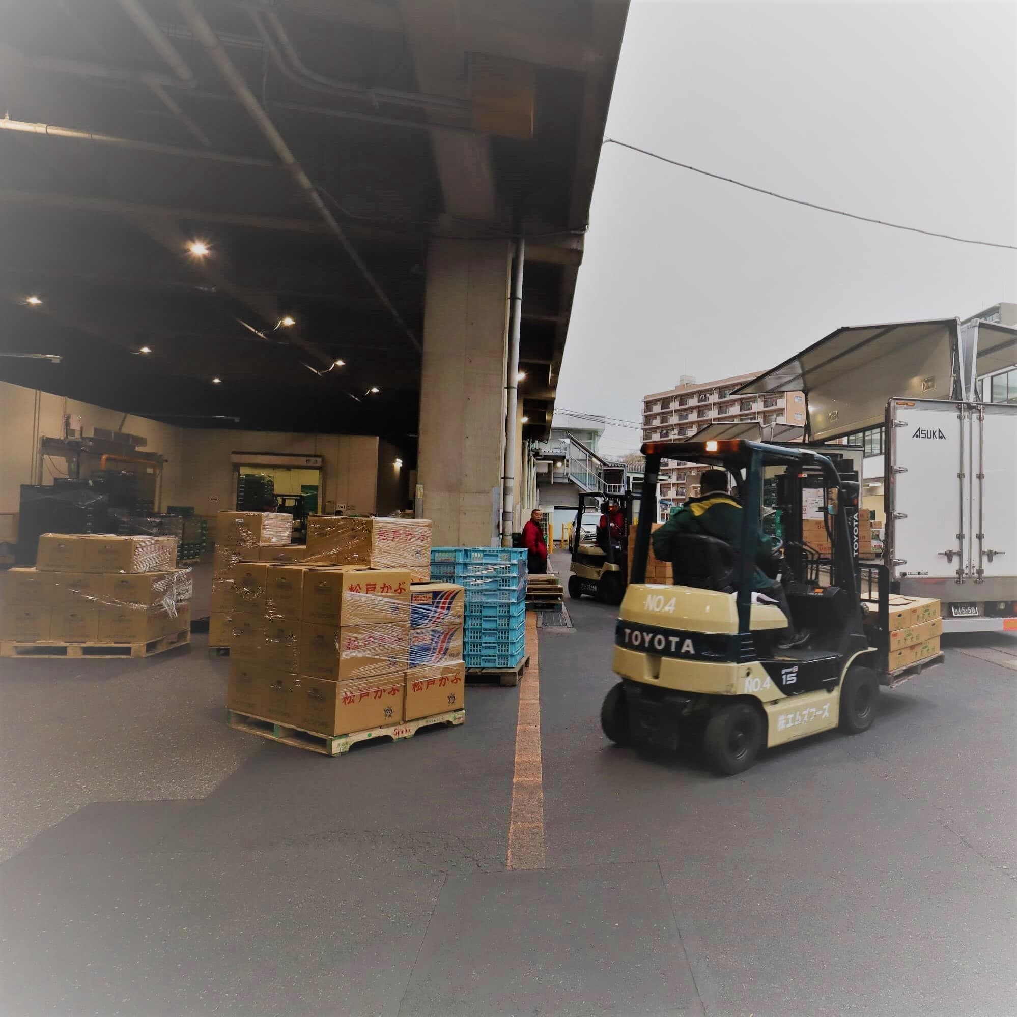 エムズフーズ　荷捌き場